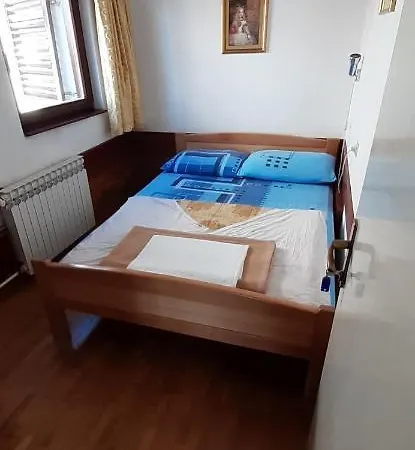 Tower House Konukevi *