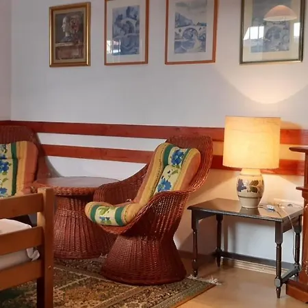 Tower House Konukevi *