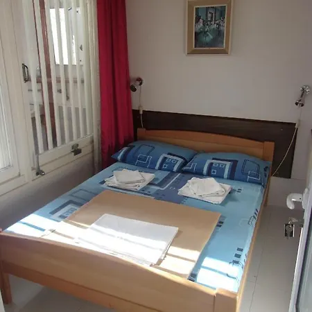 Guest house Tower House *